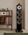 Подовостоящи тонколони B&W 702 S3 - Sofia Audio Center