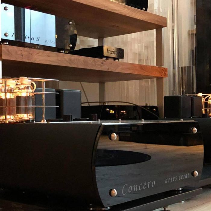 Ultra High End усилватели Aries Cerat Concero REF 65 - Sofia Audio Center